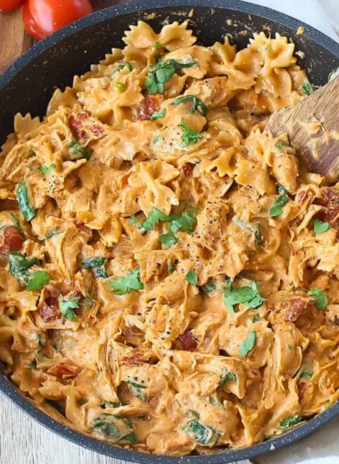 Marry Me Chicken Pasta dish, featuring succulent chicken and pasta in creamy sauce