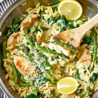 Delicious One Pot Lemon Chicken Orzo served in a bowl
